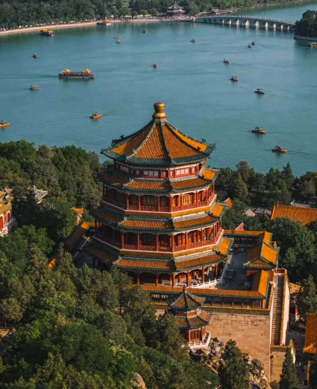 定制｜故宫私享讲解超细致长城轻徒步超轻松全家超舒心～九游会j9入口登录新版淄博辣妈五口北京6天5晚高端(图2)